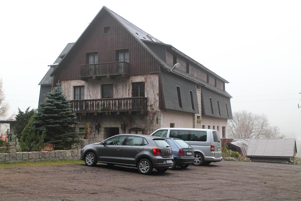 Hotel Na Vyhlidce Kořenov エクステリア 写真